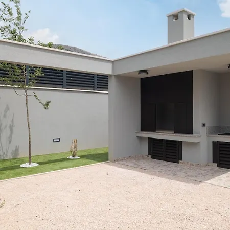 Vila Luxury David 2 Heated Pool *