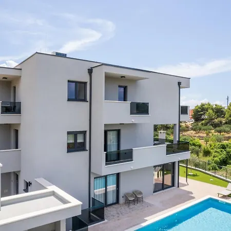 Vila Luxury David 2 Heated Pool *